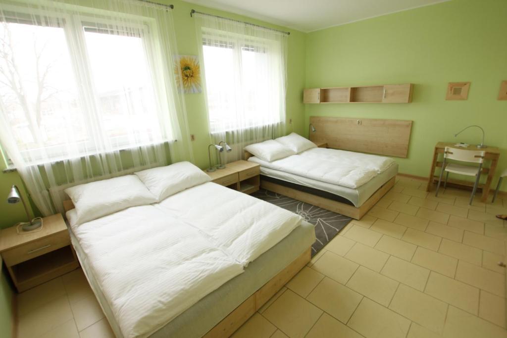 Standard Delegacyjny Bed & Breakfast Dąbrowa Górnicza Стая снимка